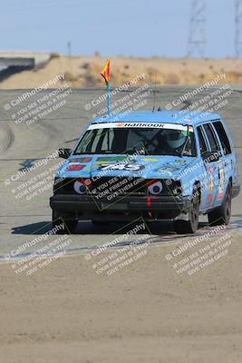 media/Oct-01-2023-24 Hours of Lemons (Sun) [[82277b781d]]/1045am (Outside Grapevine)/